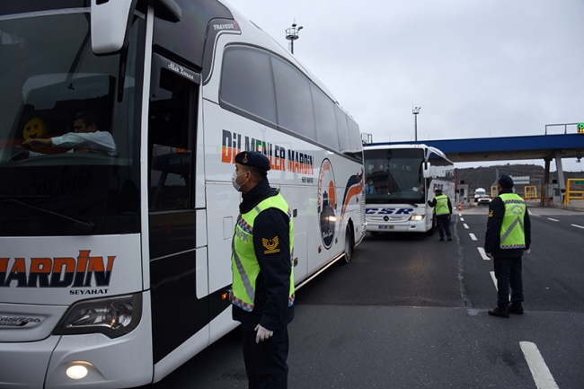 Yolcu otobüslerinde virüs tedbirleri denetlendi